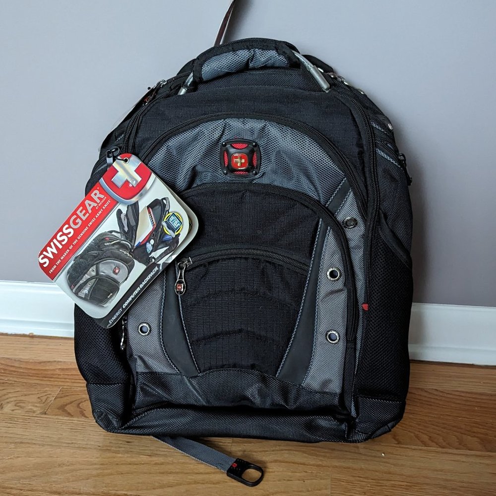 Wenger Synergy 16 inch Laptop Backpack - Black/Gray